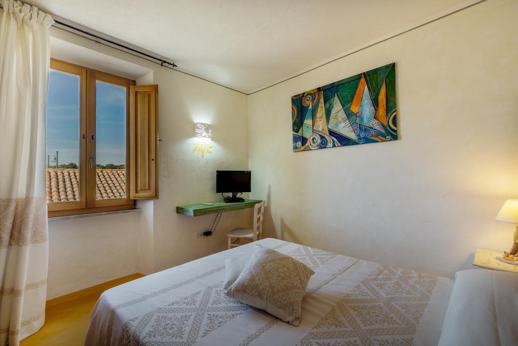 Palazzo Beddoro Daire San Pantaleo Dış mekan fotoğraf