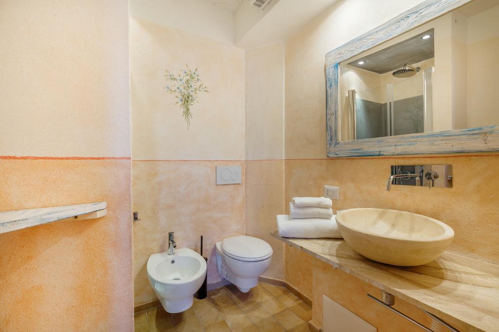 Palazzo Beddoro Daire San Pantaleo Dış mekan fotoğraf