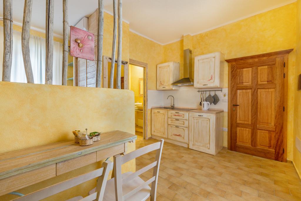 Palazzo Beddoro Daire San Pantaleo Dış mekan fotoğraf