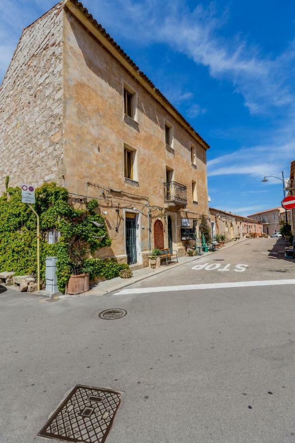 Palazzo Beddoro Daire San Pantaleo Dış mekan fotoğraf