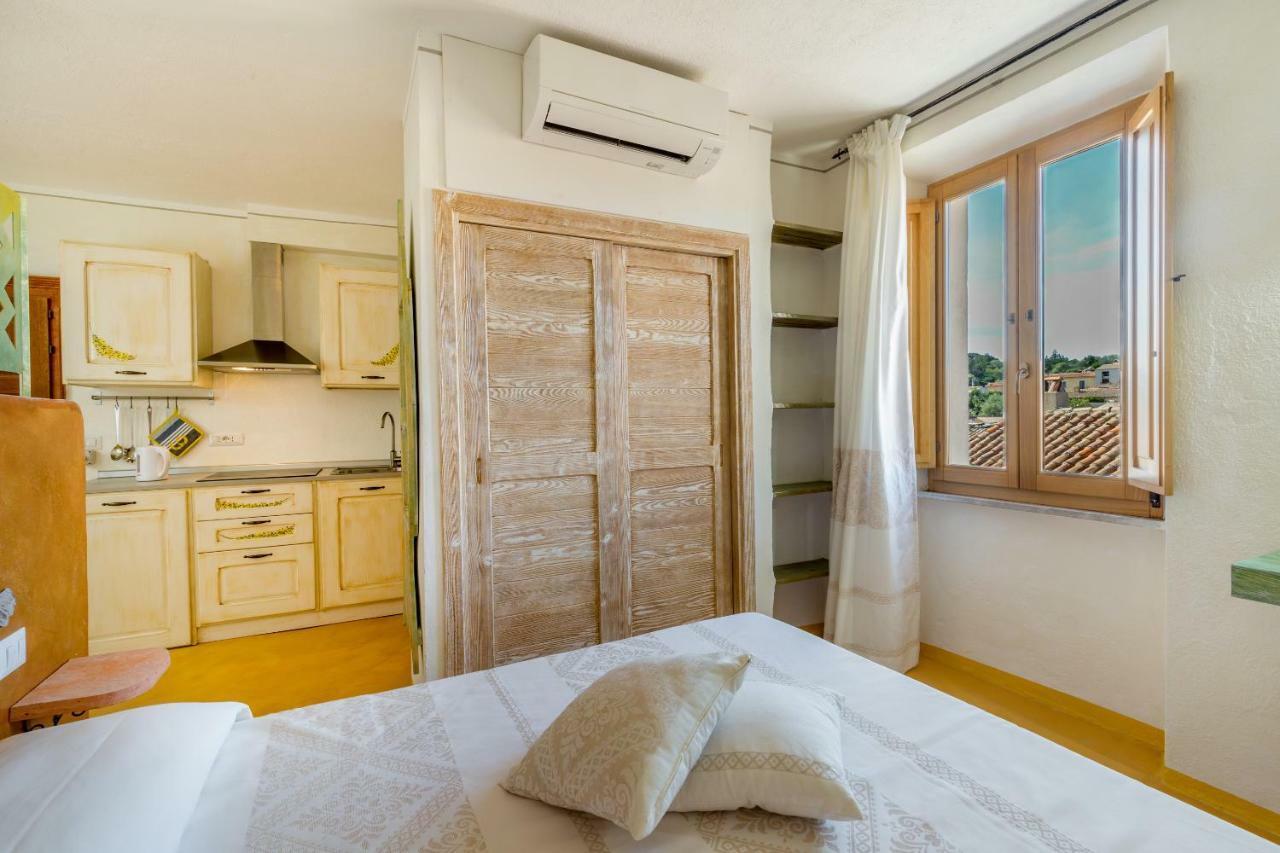 Palazzo Beddoro Daire San Pantaleo Dış mekan fotoğraf